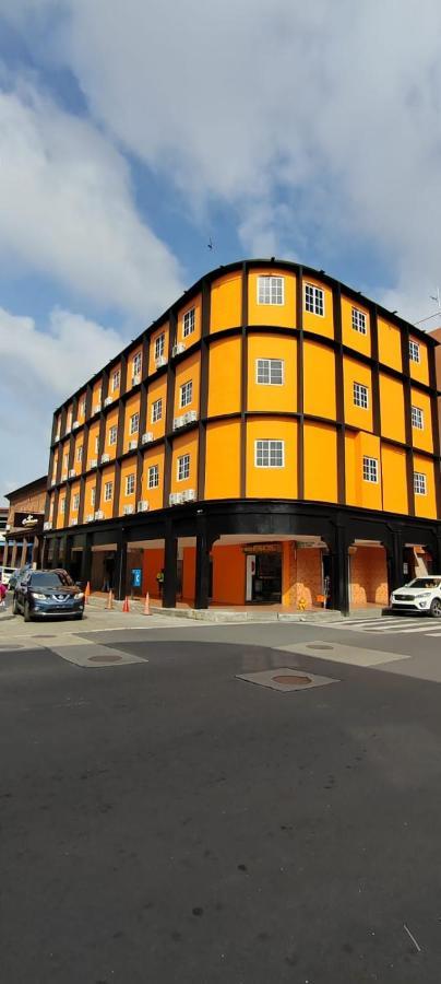 La Cubana Hotel & Suites Colon Esterno foto